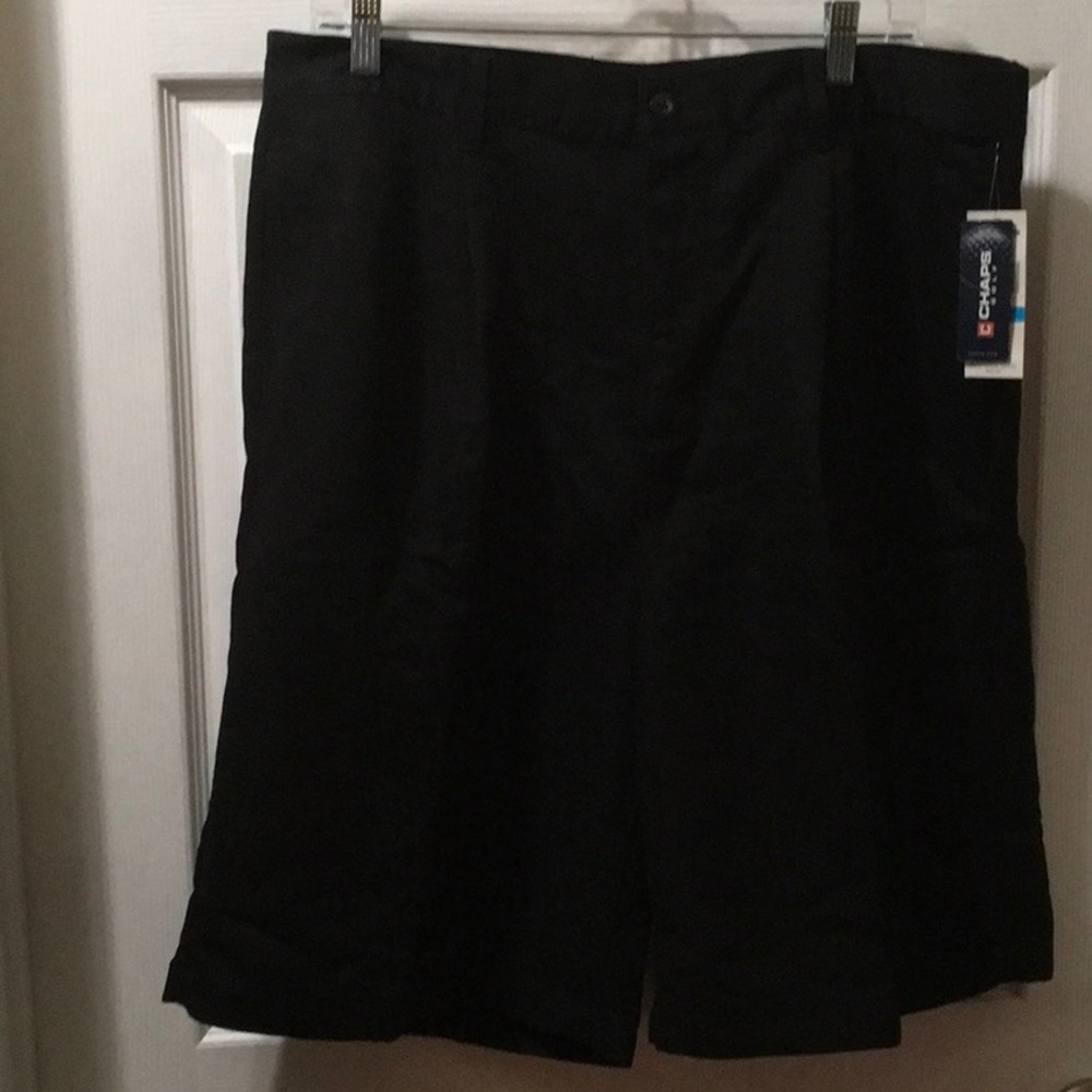 Chaps men’s golf shorts
